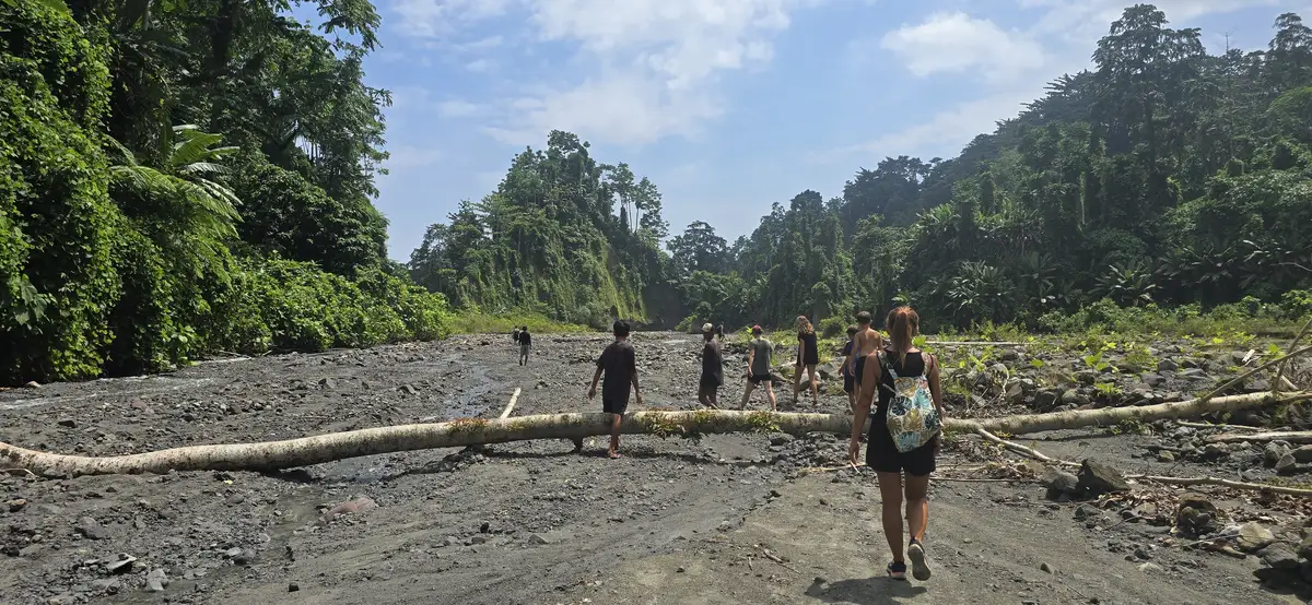 Rutas por Sulawesi de 30 Días Itinerarios Completos de Autor